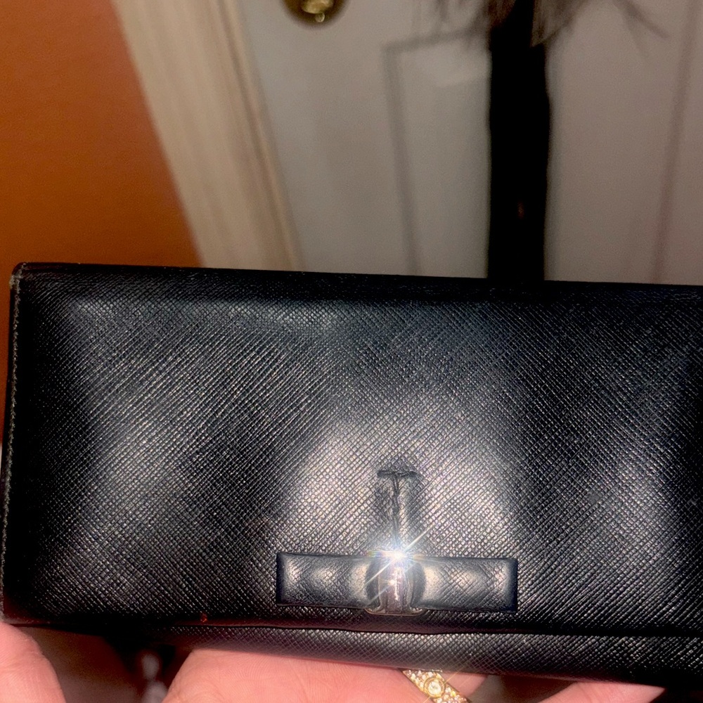 Authentic - Salvatore Ferragamo - New